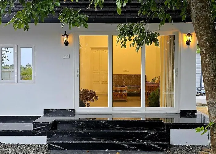 Pradeep'S Backwater Villa Kochi